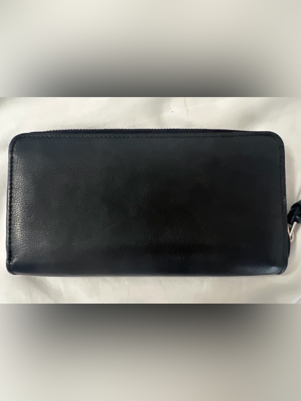 Louis Vuitton Black Leather Wallet with Silver LV Logo - Picture 2 of 11